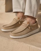 The Roam in Camel - close-up