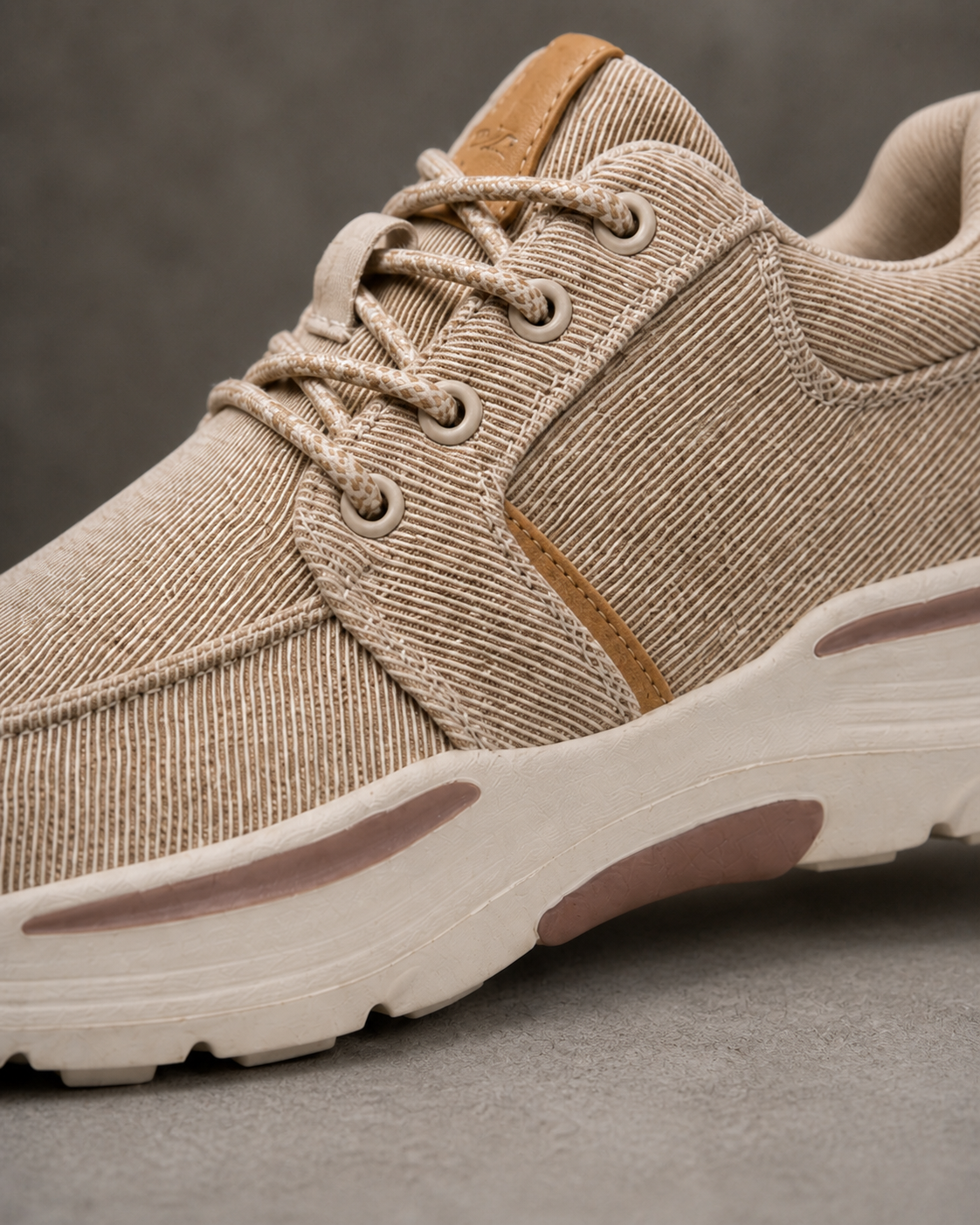 The Rambler in Sand - detail
