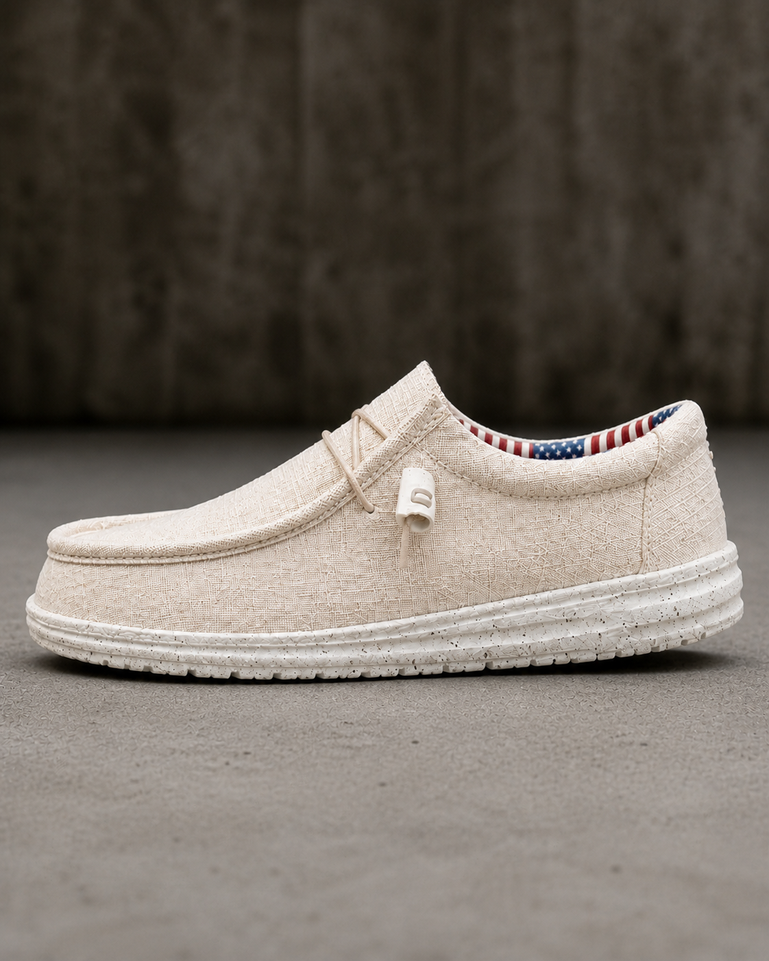 The Wander in Cream - side profile