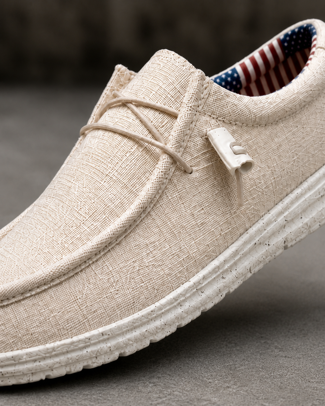 The Wander in Cream - detail