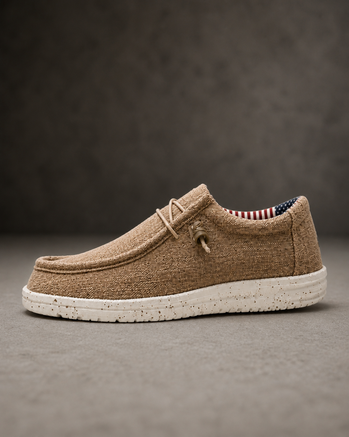 The Wander in Sand - side profile