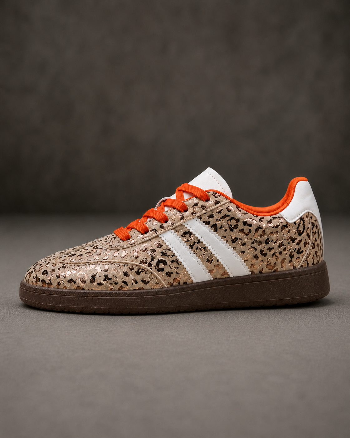 The Wild in Gold Dust - side profile